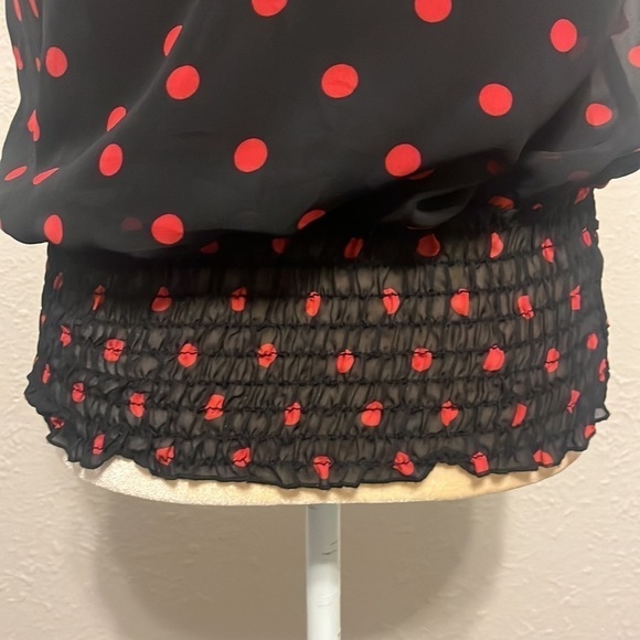 Maurices Black and Red Polka Dot Tie Neck Blouse Size M - Picture 4 of 8